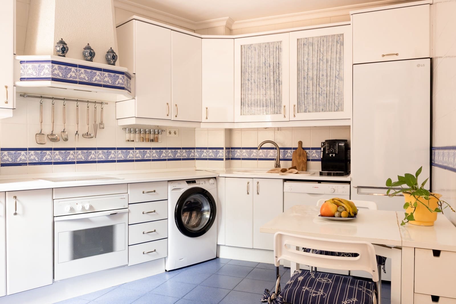 2 Zimmer Apartment zu verkaufen in Malaga Stadt mit Pool Garage - 915.000 € (Ref: 10131045)