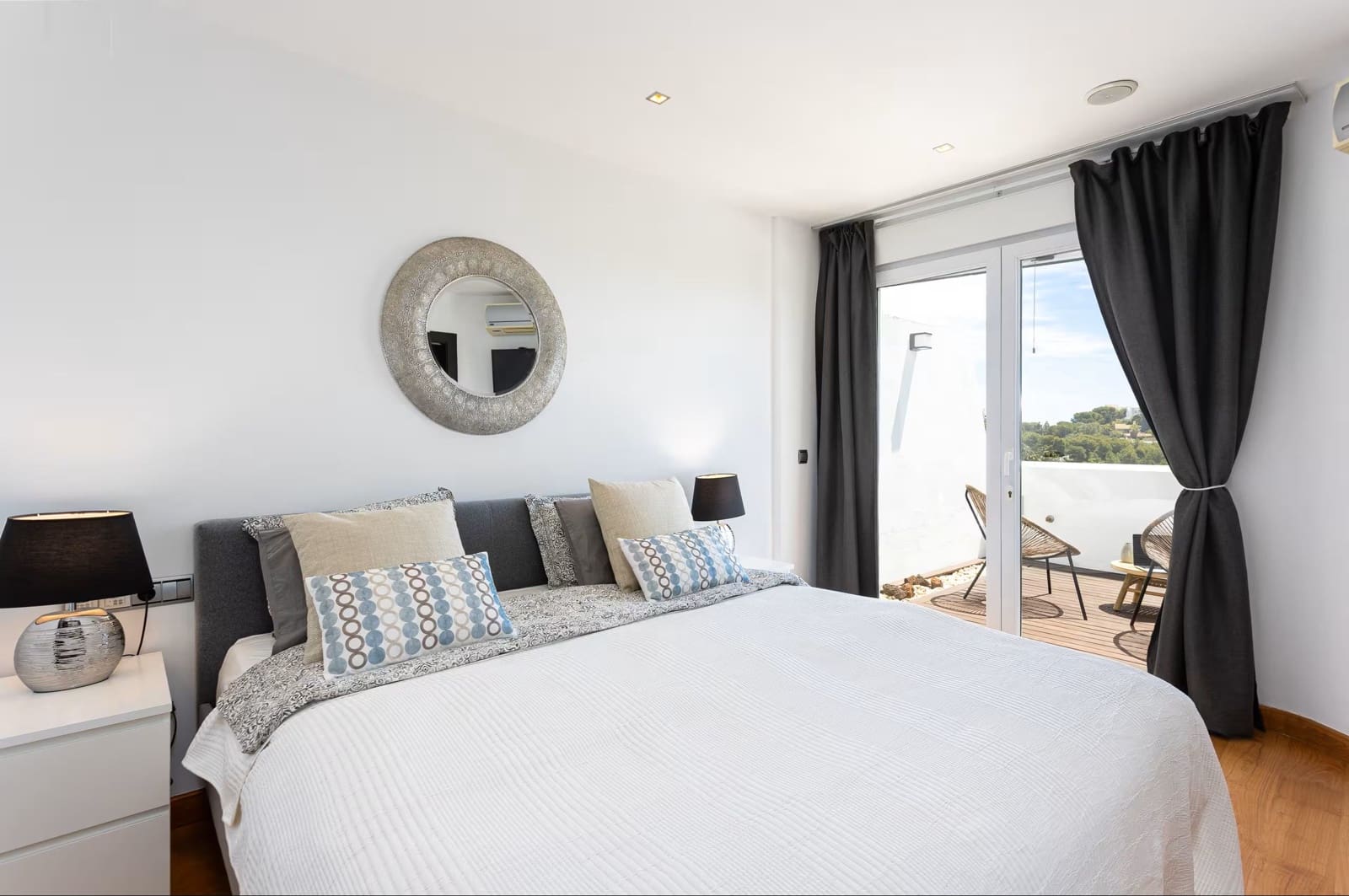 Casa de 3 habitaciones en Benalmádena en venta con piscina garaje - 650.000 € (Ref: 10132949)