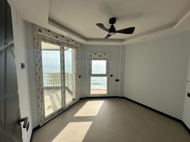 2 soveværelse Lejlighed til salg i Zona Puerto Deportivo, Fuengirola - € 530.000 (Ref: 10134864)