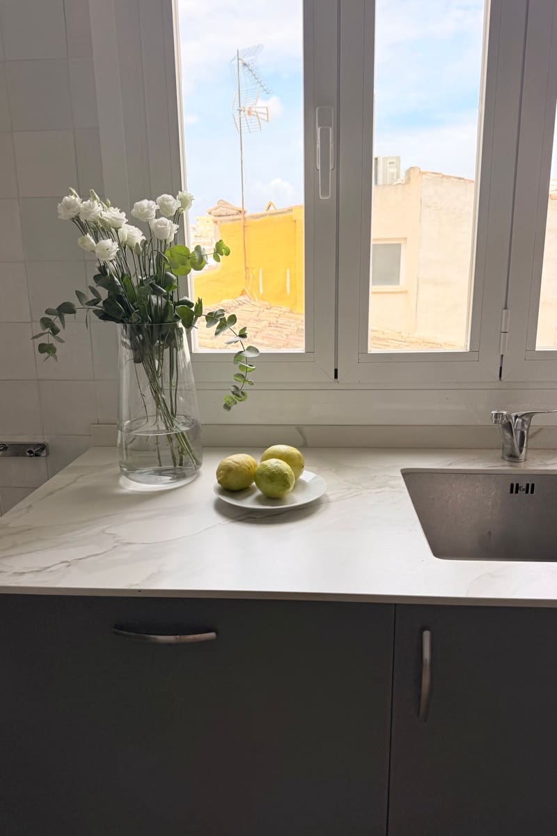 2 bedroom Apartment for rent in Palma de Mallorca - € 2,200 (Ref: 10136531)