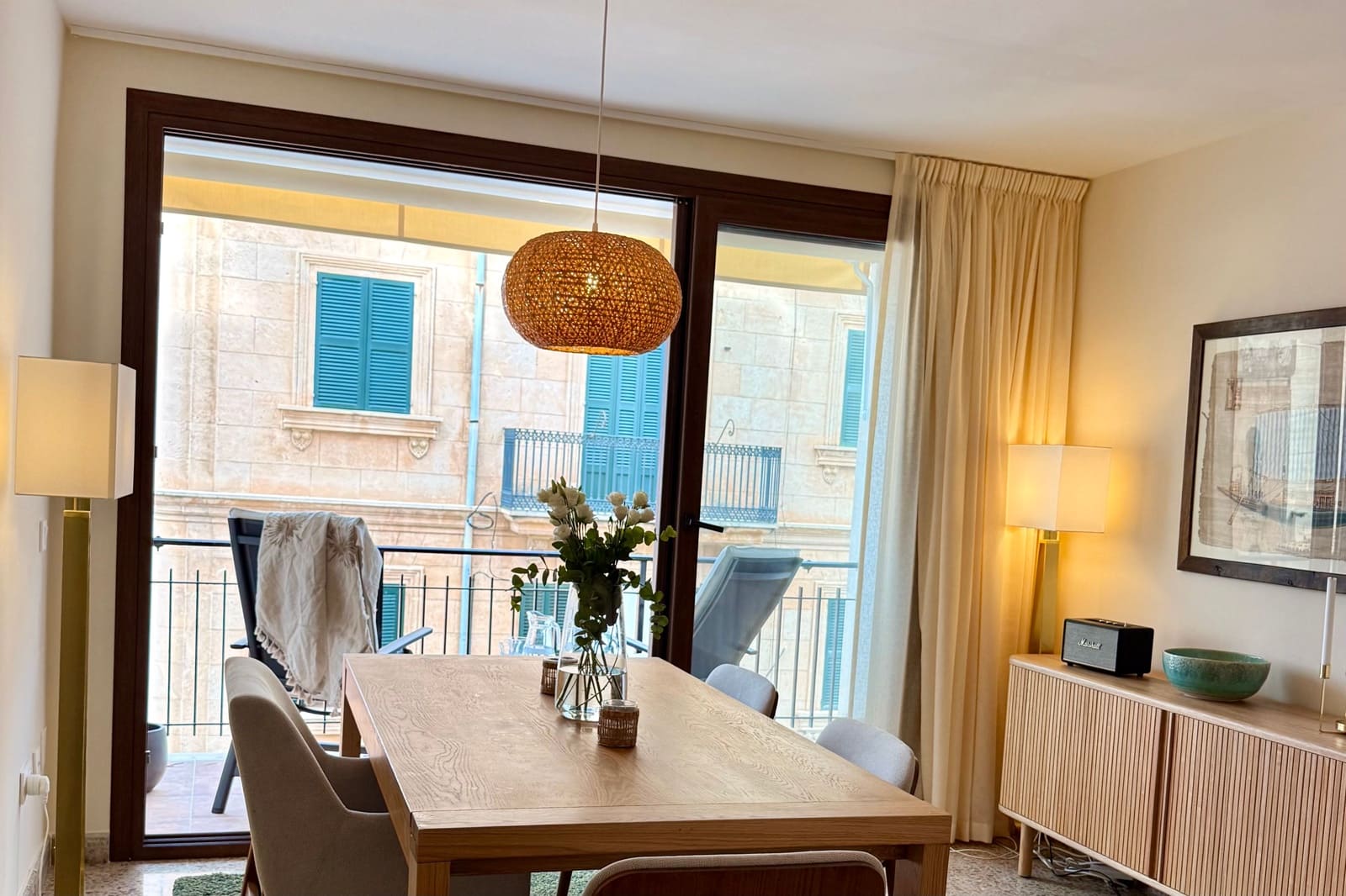 2 bedroom Apartment for rent in Palma de Mallorca - € 2,200 (Ref: 10136531)