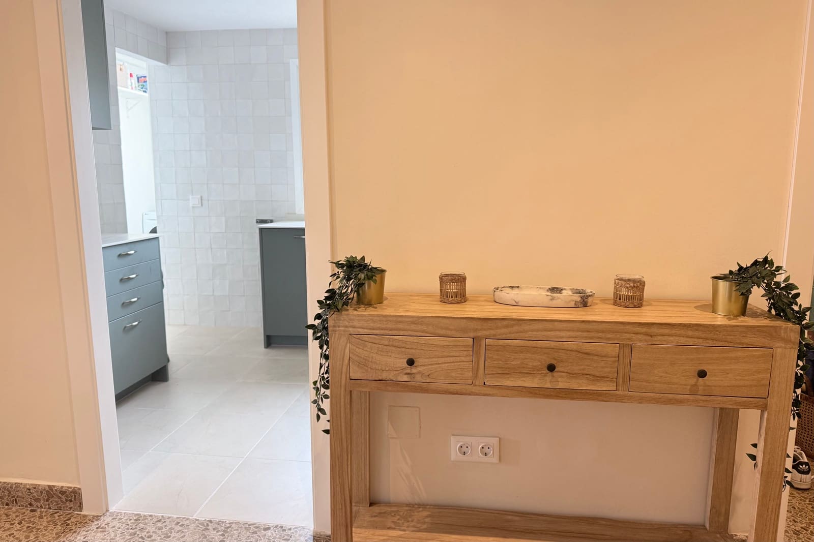 2 bedroom Apartment for rent in Palma de Mallorca - € 2,200 (Ref: 10136531)