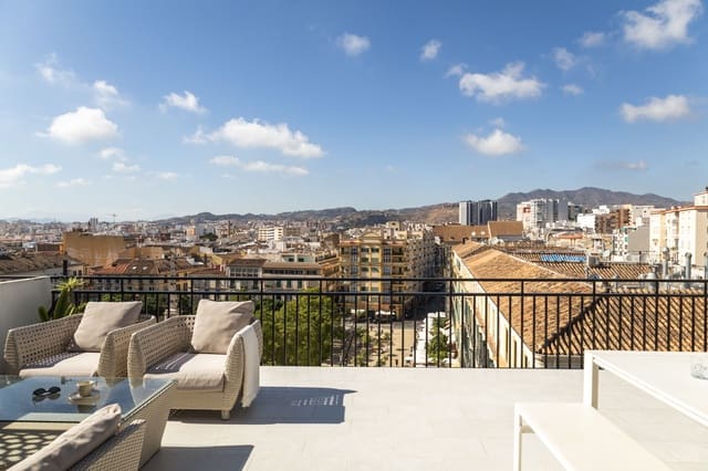 2 makuuhuone Kattohuoneisto myytävänä paikassa Centro Historico, Málaga kaupunki - 775 000 € (Ref: 10141502)
