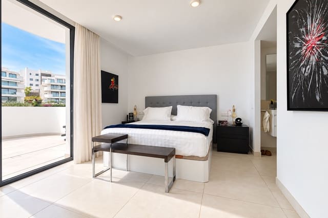 2 sovrum Takvåning till salu i El Higuerón, Fuengirola med pool garage - 1 010 000 € (Ref: 10141503)