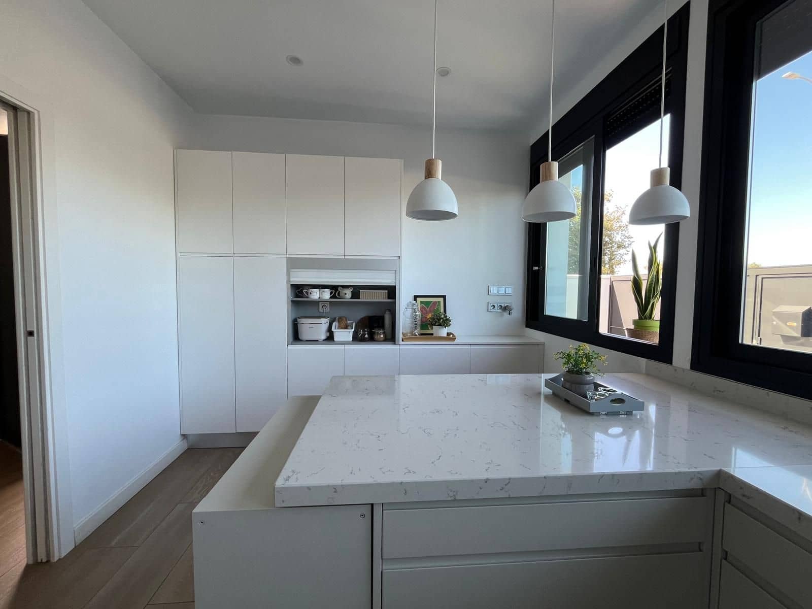 3 bedroom Townhouse for sale in Mairena del Aljarafe with pool garage - € 459,000 (Ref: 10141649)