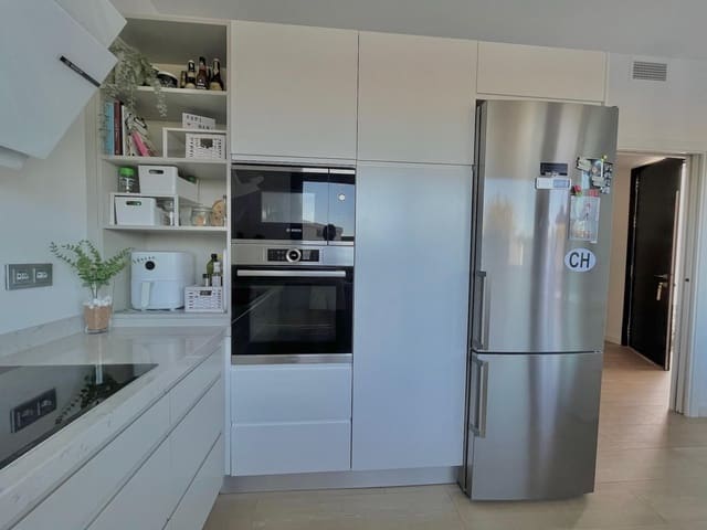 3 soverom Hus til salgs i Mairena del Aljarafe med svømmebasseng garasje - € 459 000 (Ref: 10141649)