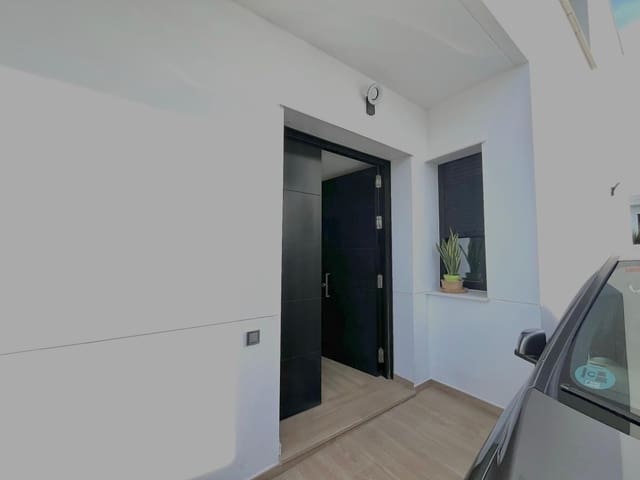 3 soverom Hus til salgs i Mairena del Aljarafe med svømmebasseng garasje - € 459 000 (Ref: 10141649)