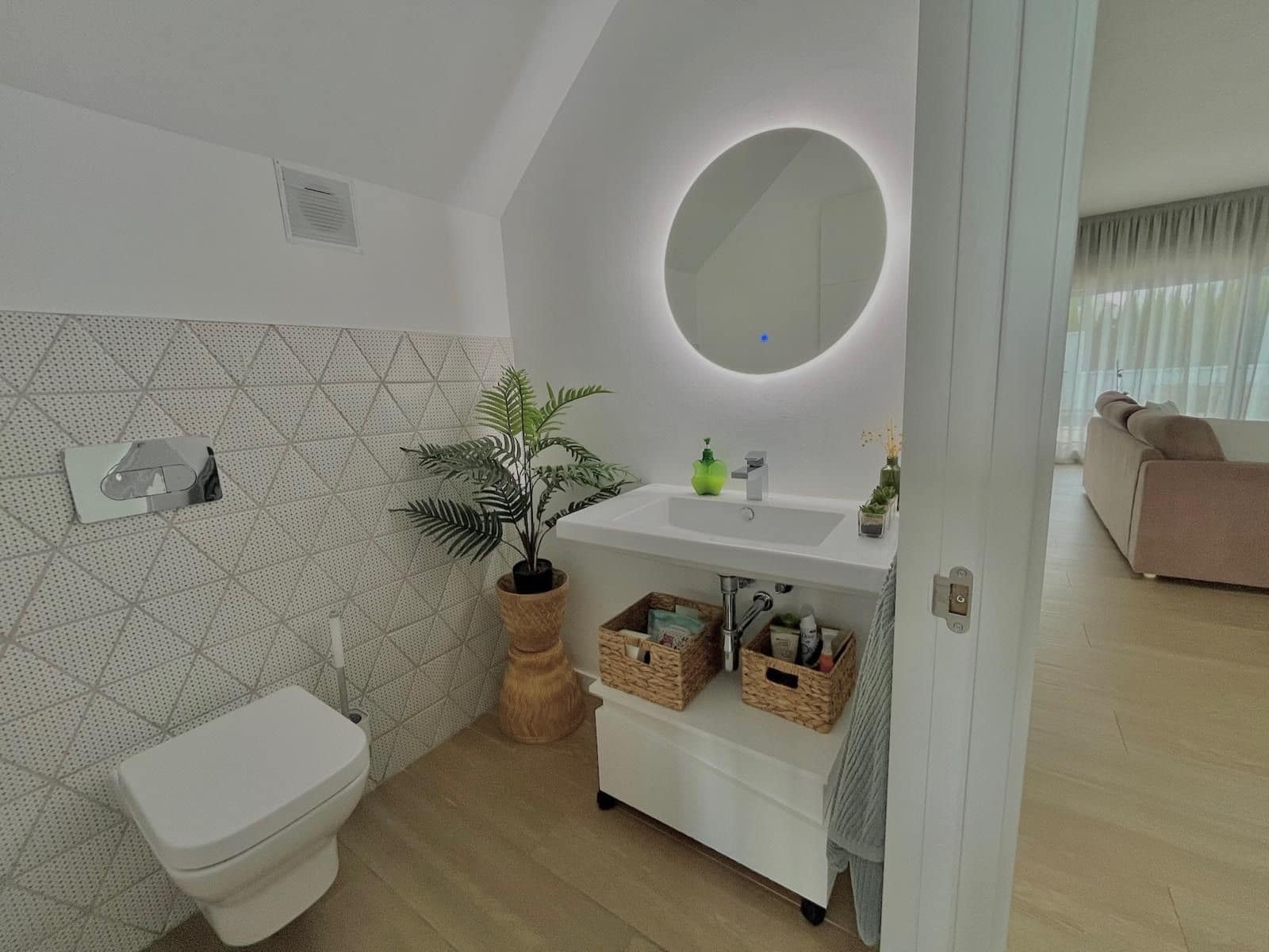 3 bedroom Townhouse for sale in Mairena del Aljarafe with pool garage - € 459,000 (Ref: 10141649)