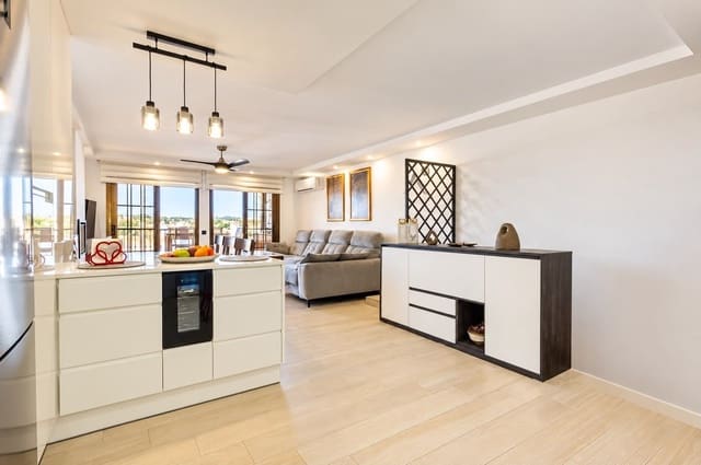 3 Zimmer Haus zu verkaufen in Los Pacos, Fuengirola mit Pool Garage - 599.000 € (Ref: 10144757)