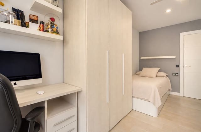 3 Zimmer Haus zu verkaufen in Los Pacos, Fuengirola mit Pool Garage - 599.000 € (Ref: 10144757)