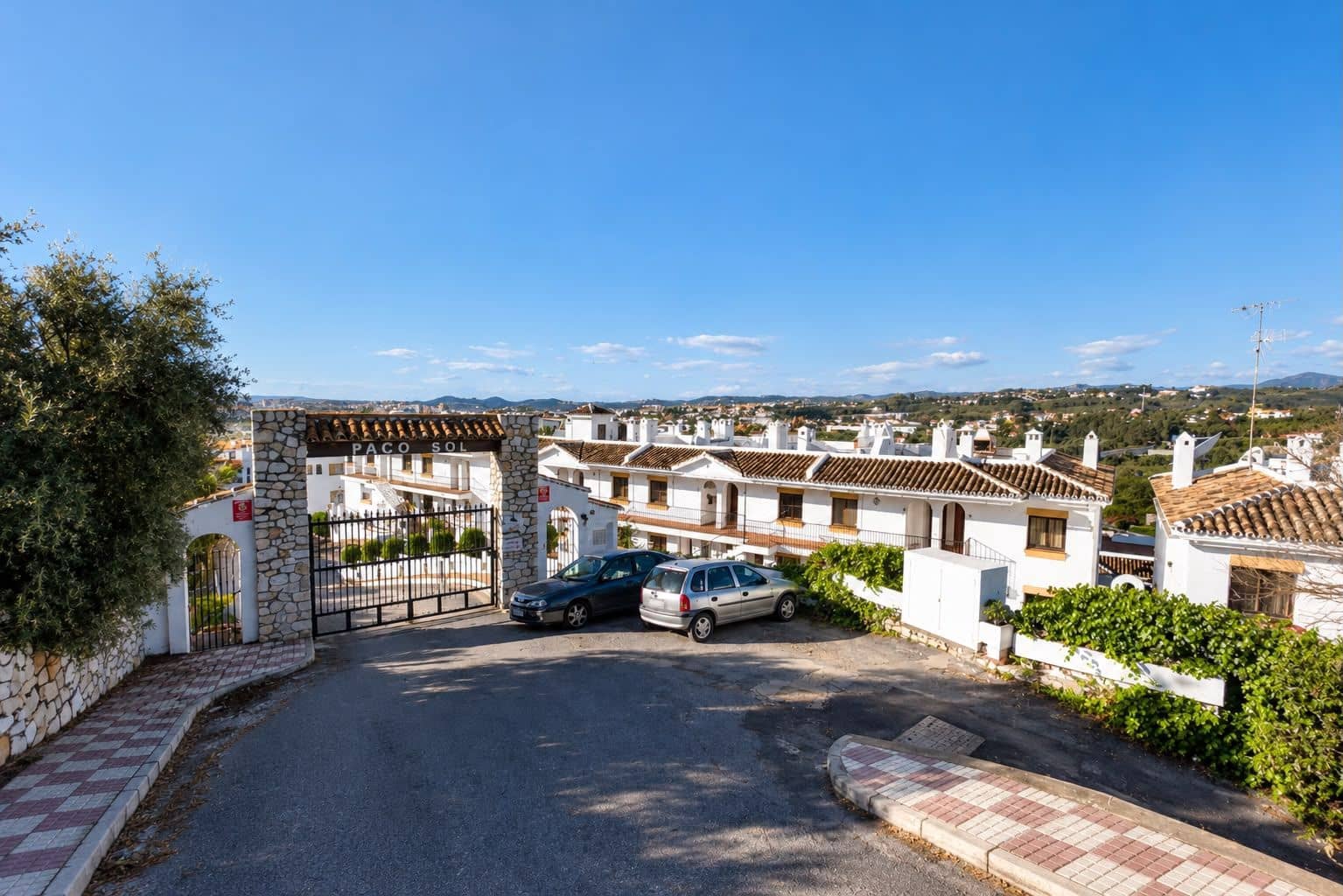 3 quarto Casa em Banda para venda em Fuengirola com piscina garagem - 599 000 € (Ref: 10144757)