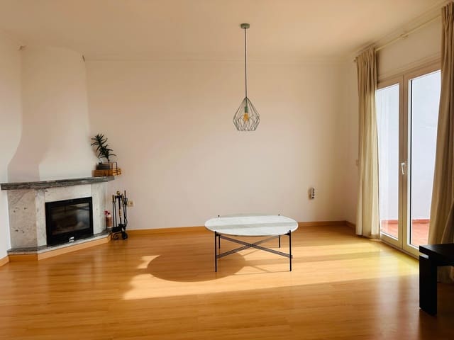 2 sovrum Lägenhet att hyra i Alto de los Monteros, Marbella med pool garage - 1 600 € (Ref: 10147938)