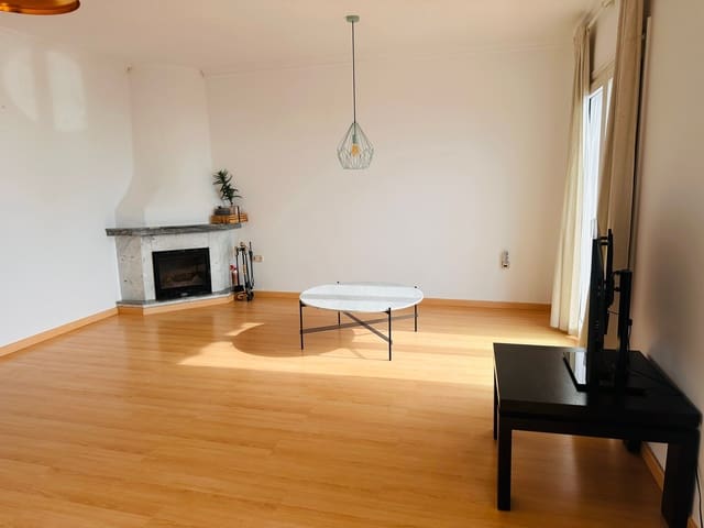 2 sovrum Lägenhet att hyra i Alto de los Monteros, Marbella med pool garage - 1 600 € (Ref: 10147938)