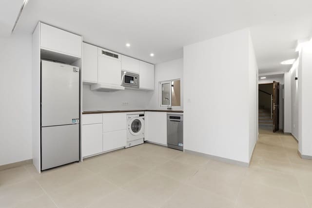 1 slaapkamer Appartement te koop in Marbesa, Marbella - € 235.000 (Ref: 10148013)