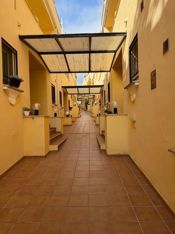 3 soveværelse Lejlighed til salg i Torremolinos med swimmingpool garage - € 495.000 (Ref: 10149336)