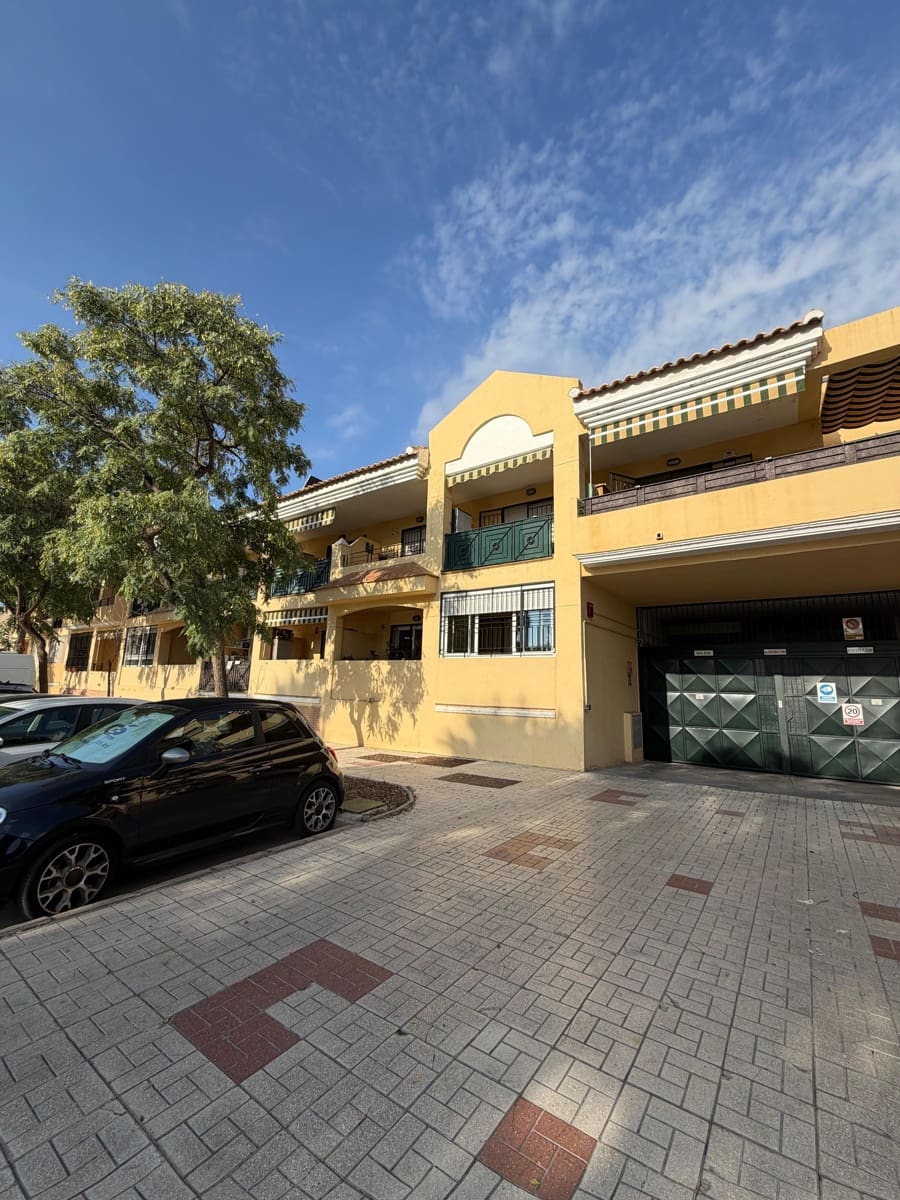 3 soveværelse Lejlighed til salg i Torremolinos med swimmingpool garage - € 495.000 (Ref: 10149336)