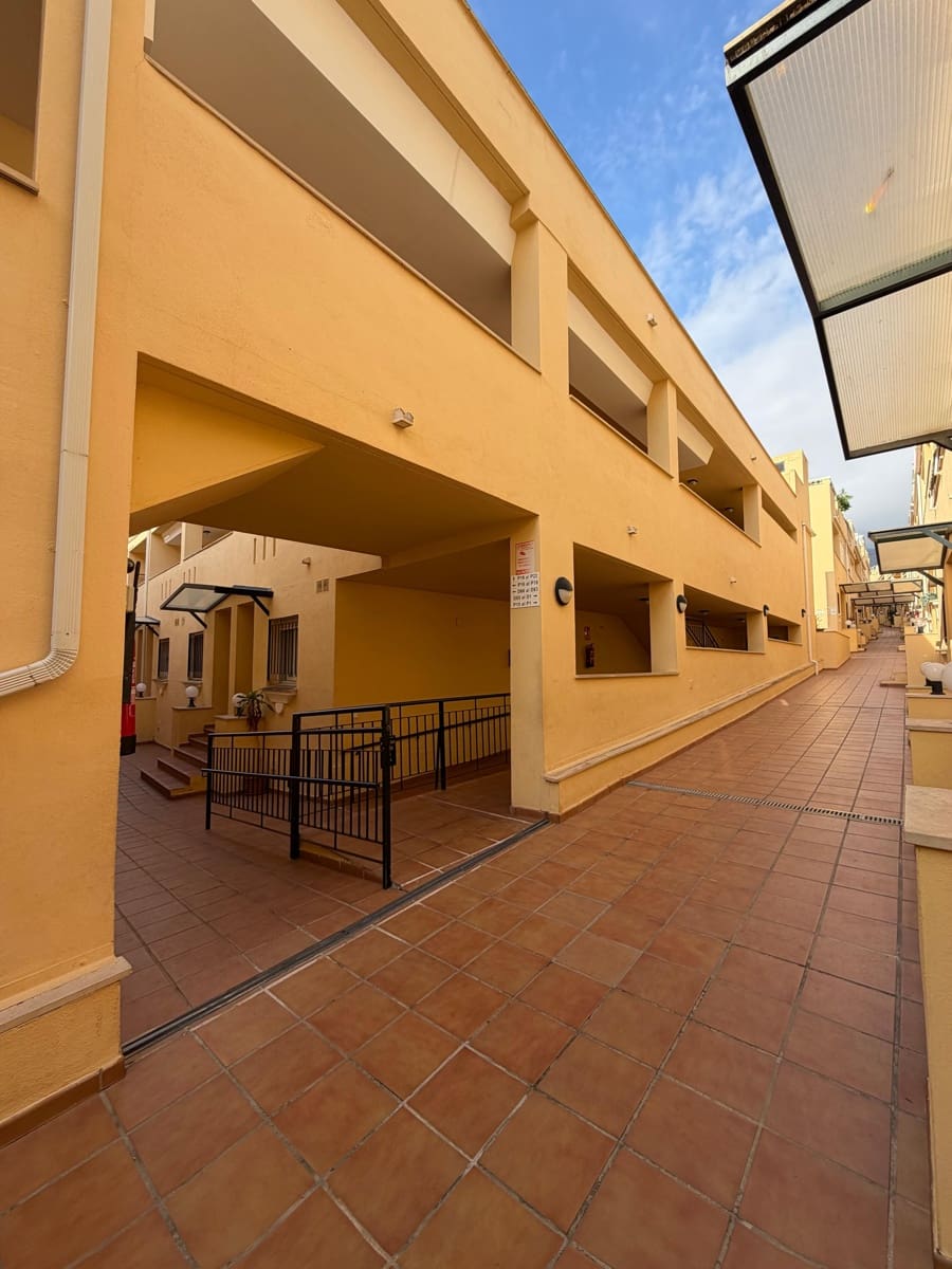 1 soveværelse Lejlighed til salg i Torremolinos med swimmingpool garage - € 297.000 (Ref: 10149337)