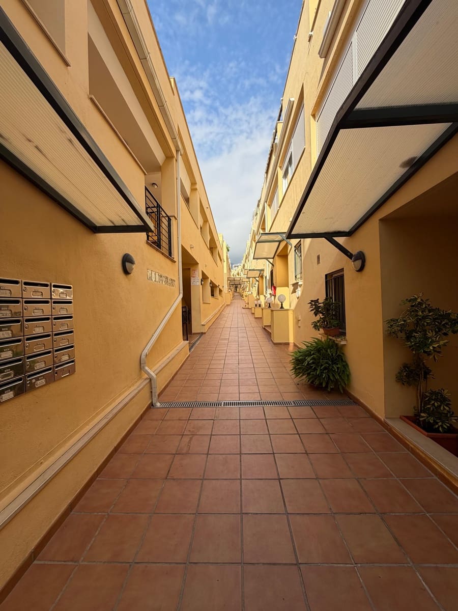 1 soveværelse Lejlighed til salg i Torremolinos med swimmingpool garage - € 297.000 (Ref: 10149337)