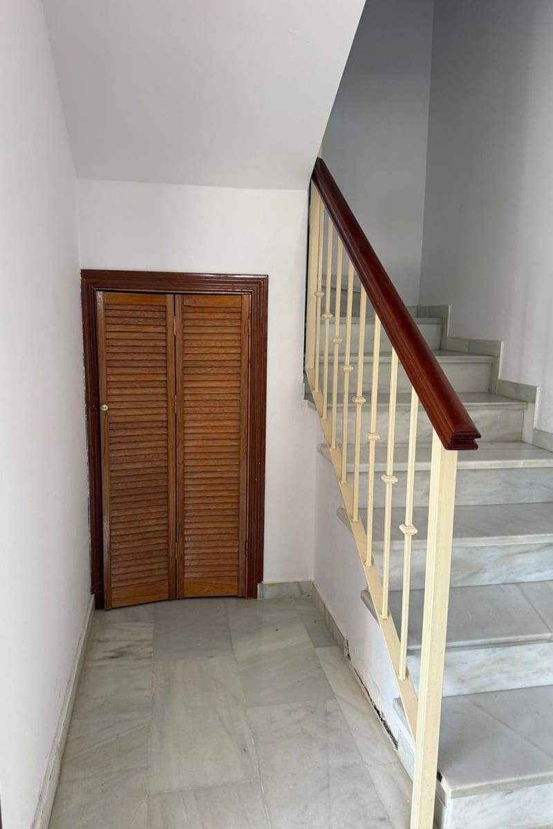 3 soveværelse Byhus til salg i Mijas med swimmingpool - € 420.000 (Ref: 10154446)