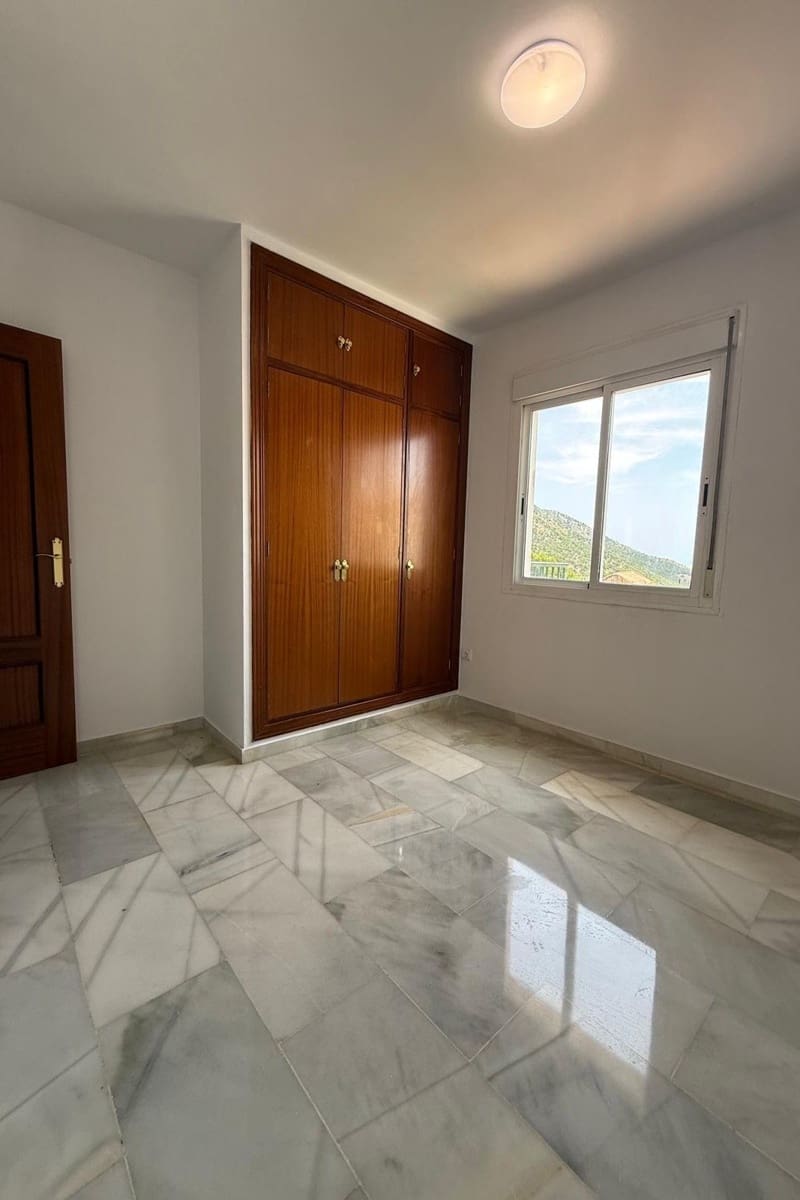 3 soveværelse Byhus til salg i Mijas med swimmingpool - € 420.000 (Ref: 10154446)