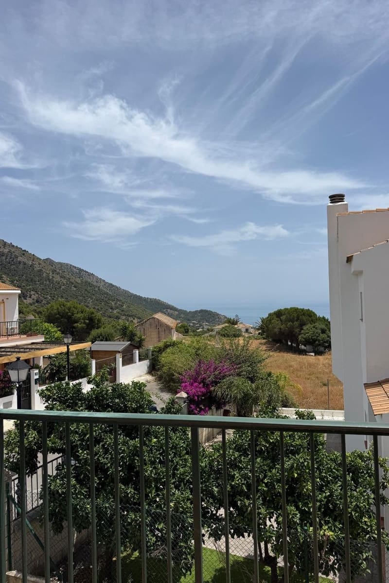 3 soveværelse Byhus til salg i Mijas med swimmingpool - € 420.000 (Ref: 10154446)