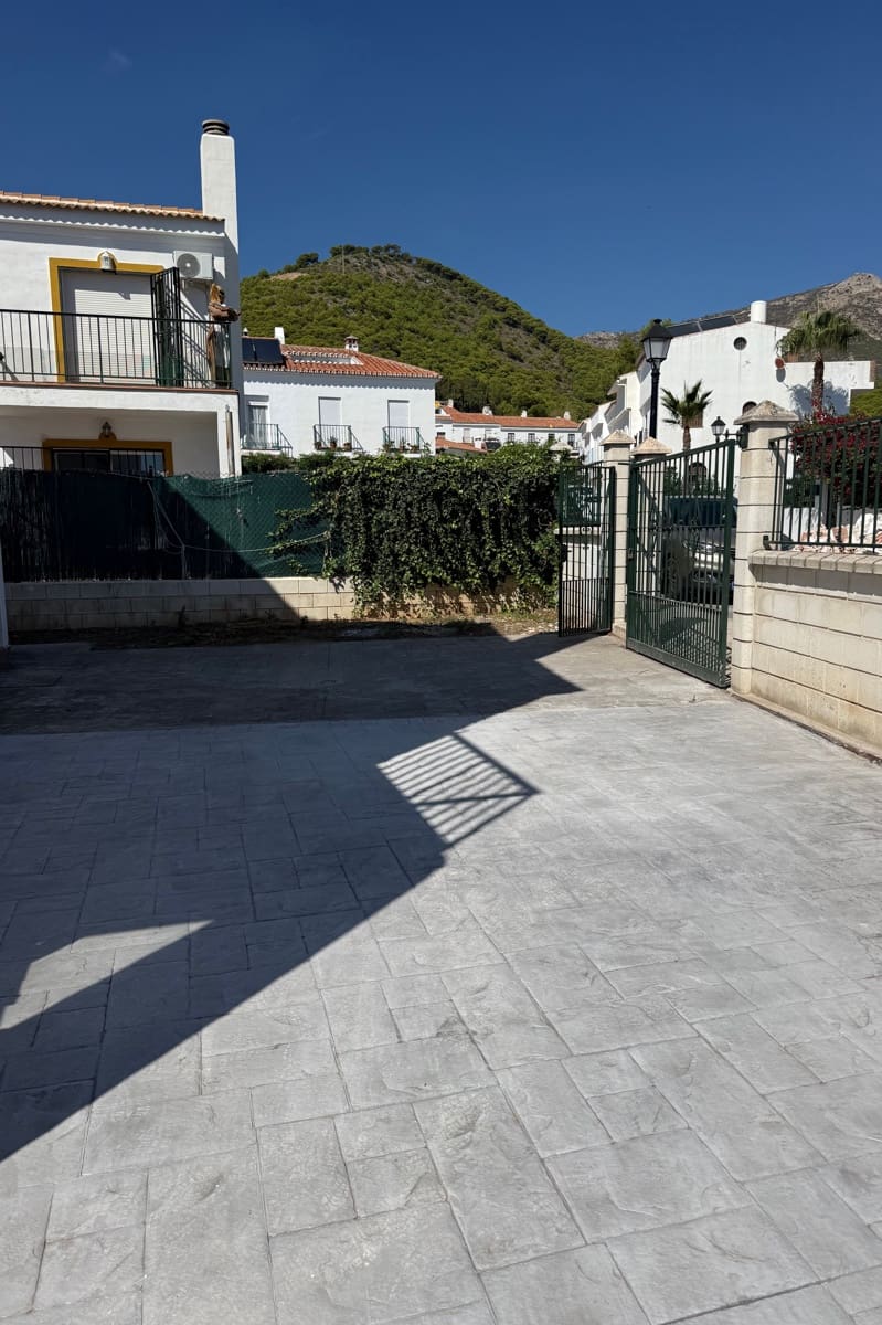 3 soveværelse Byhus til salg i Mijas med swimmingpool - € 420.000 (Ref: 10154446)