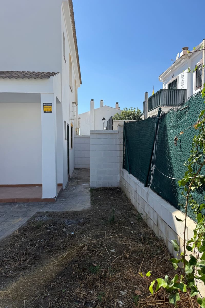 3 soveværelse Byhus til salg i Mijas med swimmingpool - € 420.000 (Ref: 10154446)