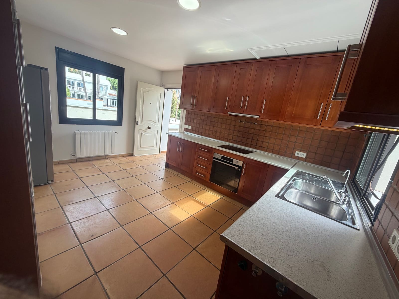 7 bedroom Villa for sale in Bel-Air with pool garage - € 1,690,000 (Ref: 10155865)