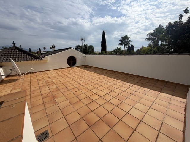 7 sypialnia Willa na sprzedaż w Bel-Air, Estepona z basenem garażem - 1 690 000 € (Ref: 10155865)