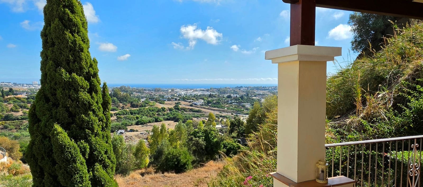 Apartamento de 3 habitaciones en Benahavís en venta con piscina garaje - 675.000 € (Ref: 10156933)