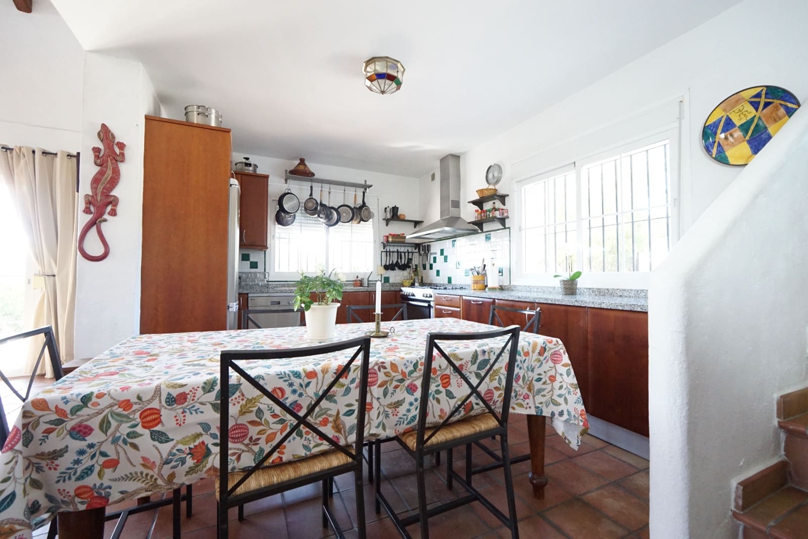 4 bedroom Finca/Country House for sale in Estepona with pool garage - € 1,199,000 (Ref: 10158460)