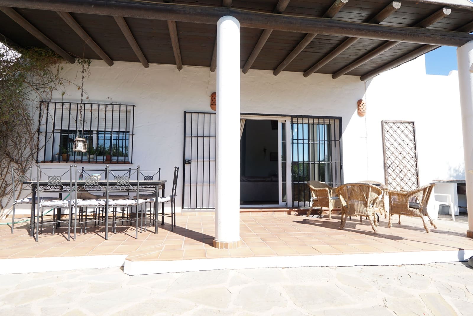 4 bedroom Finca/Country House for sale in Estepona with pool garage - € 1,199,000 (Ref: 10158460)