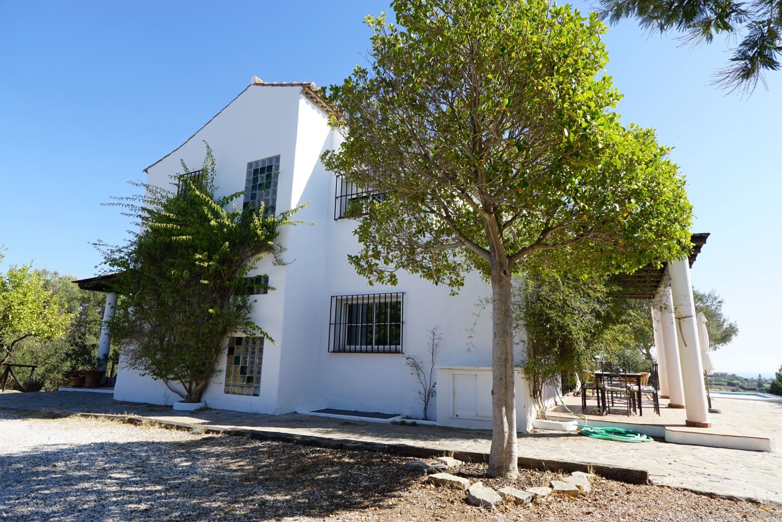 4 bedroom Finca/Country House for sale in Estepona with pool garage - € 1,199,000 (Ref: 10158460)