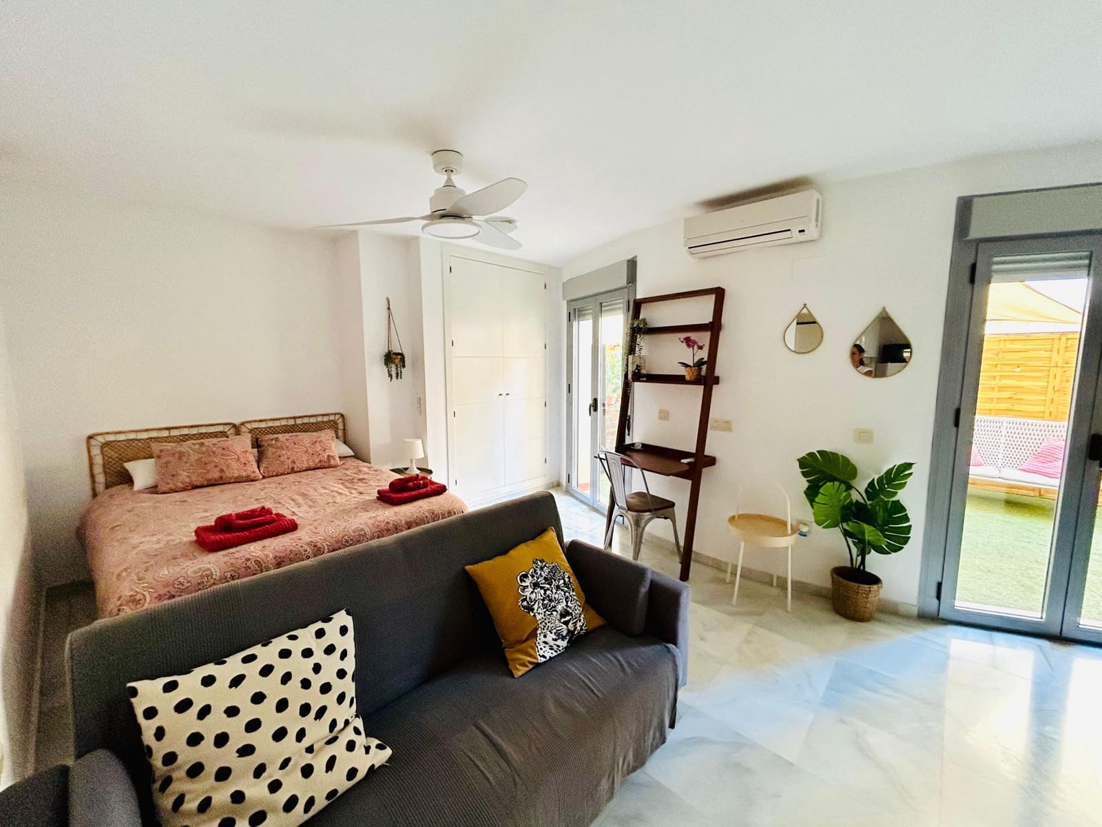 1 slaapkamer Studio te koop in Malaga stad met garage - € 260.000 (Ref: 10160268)