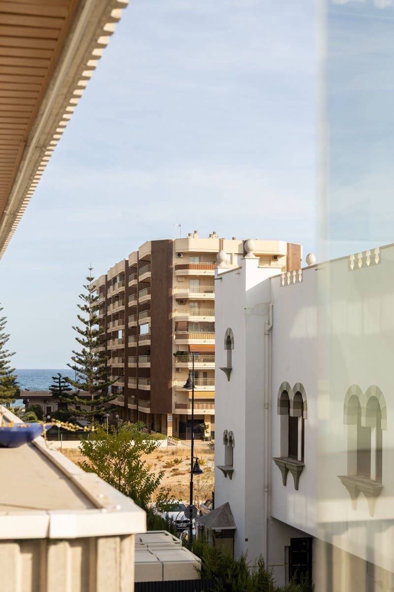 3 soveværelse Lejlighed til salg i Fuengirola med swimmingpool garage - € 975.000 (Ref: 10163224)