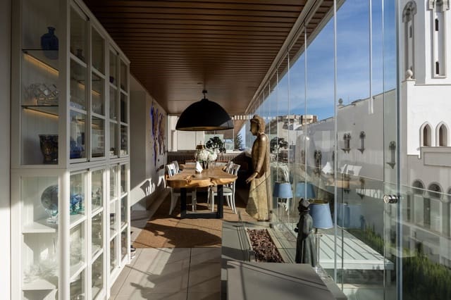 3 Zimmer Apartment zu verkaufen in Castillo Sohail, Fuengirola mit Pool Garage - 975.000 € (Ref: 10163224)