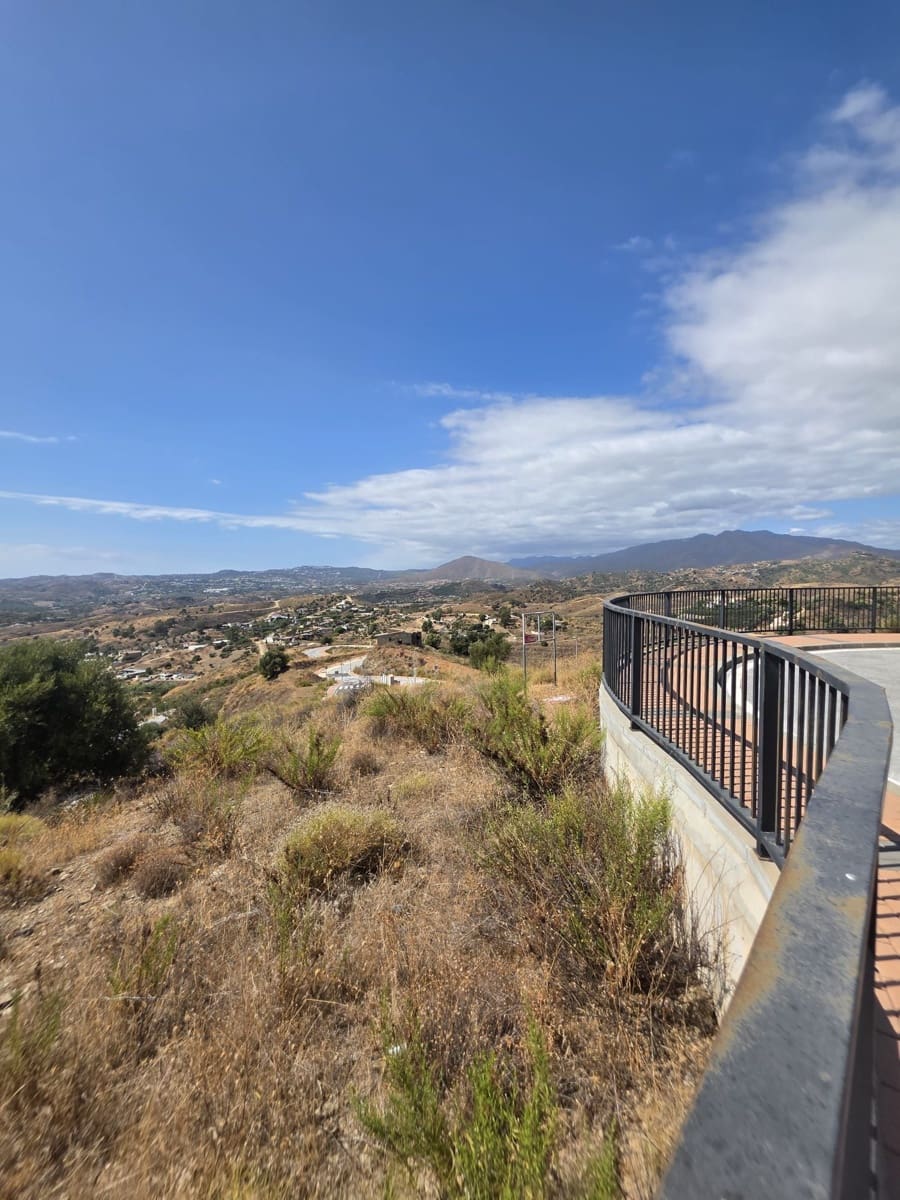 Building Plot for sale in Mijas Costa - € 90,000 (Ref: 10163815)