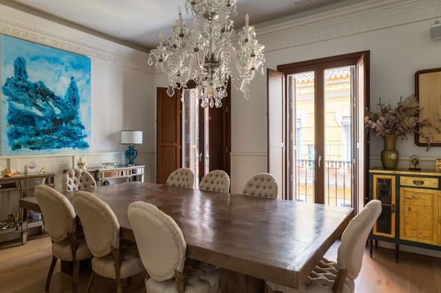 4 soverom Hus til salgs i Centro, Málaga by med svømmebasseng garasje - € 4 500 000 (Ref: 10168970)