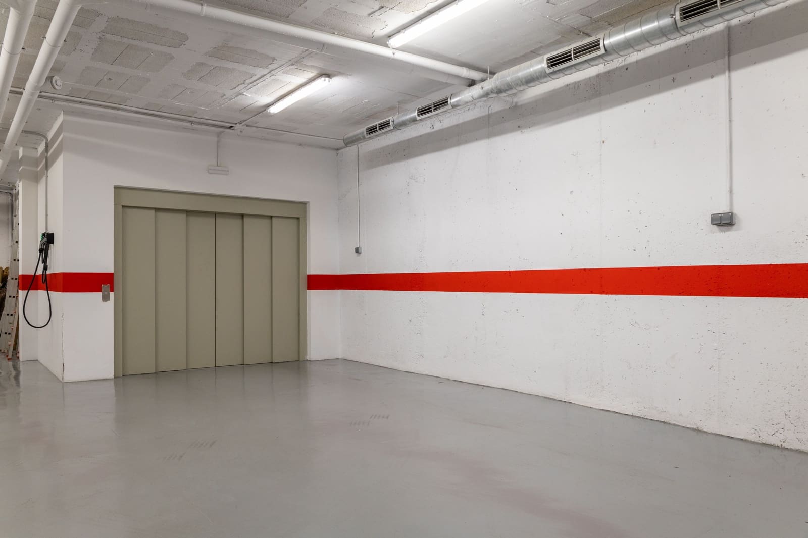 4 sypialnia Dom na sprzedaż w Miasto Malaga z basenem garażem - 4 500 000 € (Ref: 10168970)