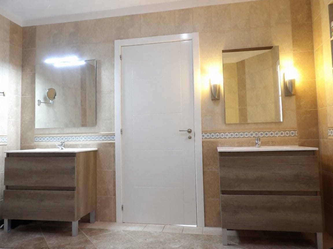 5 bedroom Villa for sale in Coin with pool garage - € 699,000 (Ref: 10169267)