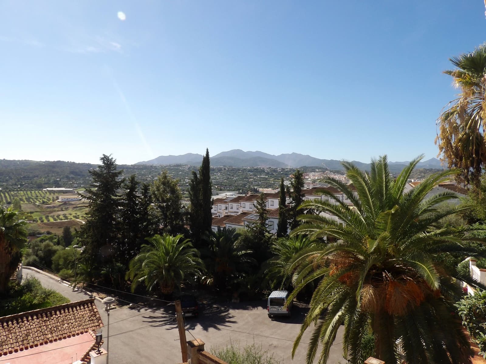 5 bedroom Villa for sale in Coin with pool garage - € 699,000 (Ref: 10169267)