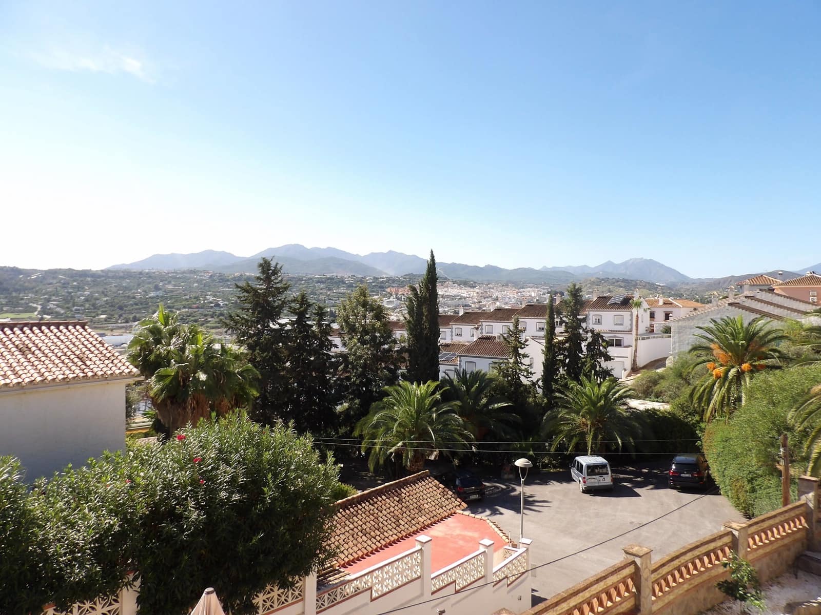 5 bedroom Villa for sale in Coin with pool garage - € 699,000 (Ref: 10169267)
