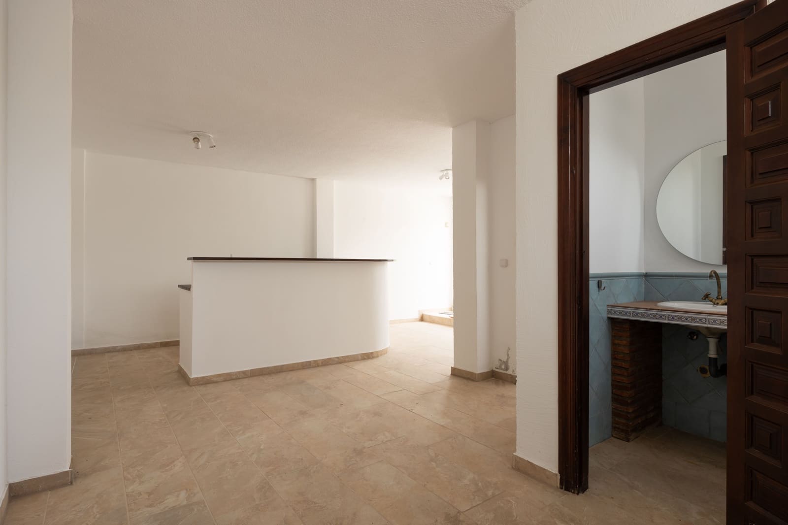 7 soveværelse Byhus til salg i Almogia med swimmingpool garage - € 1.350.000 (Ref: 10170230)
