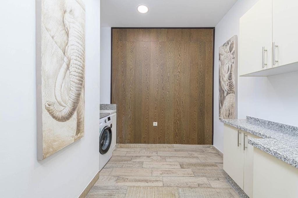 3 sovrum Takvåning till salu i Malaga stad med garage - 1 490 000 € (Ref: 10174803)