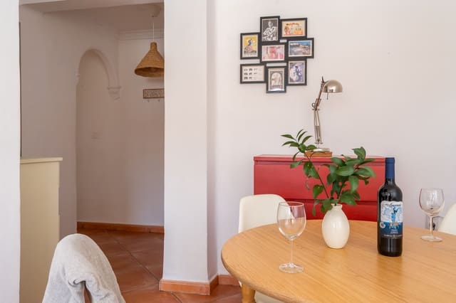2 sovrum Lägenhet till salu i El Ejido, Málaga stad - 460 000 € (Ref: 10175917)