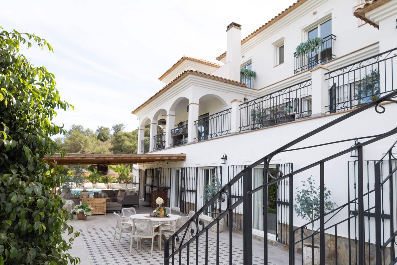 7 quarto Casa em Banda para venda em Vinuela com piscina garagem - 1 675 000 € (Ref: 10179692)