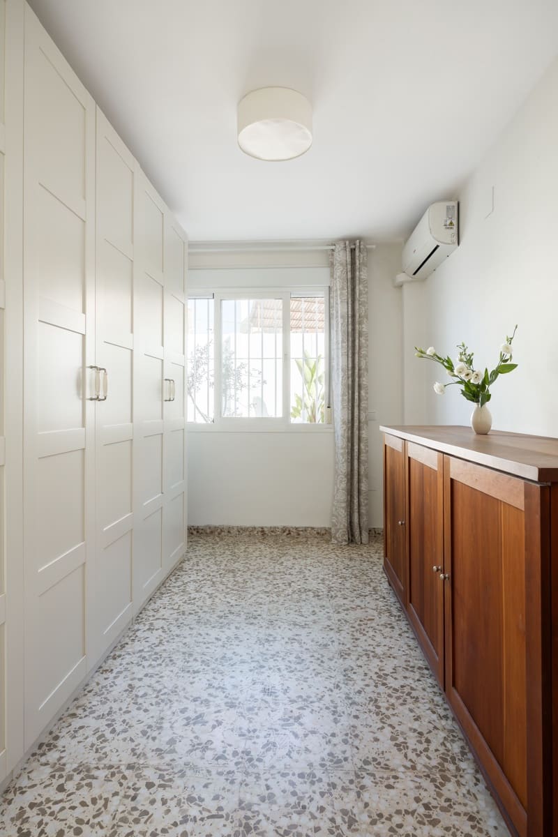 4 bedroom Apartment for sale in Malaga city with garage - € 695,000 (Ref: 10180921)