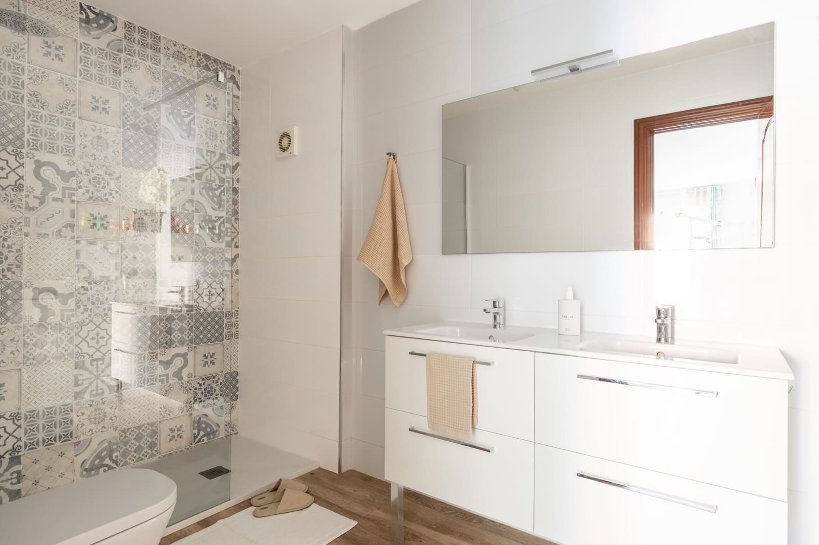4 bedroom Apartment for sale in Malaga city with garage - € 695,000 (Ref: 10180921)