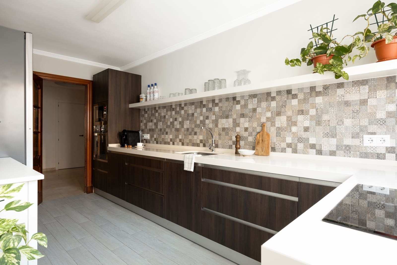 4 bedroom Apartment for sale in Malaga city with garage - € 695,000 (Ref: 10180921)
