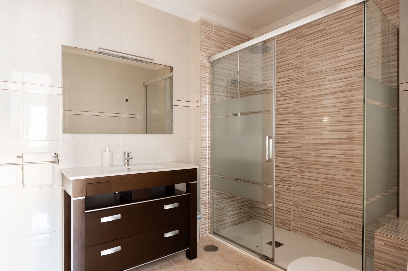 4 bedroom Apartment for sale in Malaga city with garage - € 695,000 (Ref: 10180921)